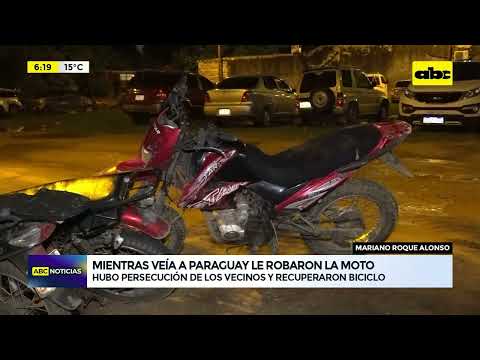 Mientras veía el partido de Paraguay le robaron su moto