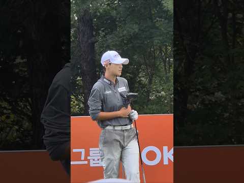 엄청난 인기의 박성현! 근데 드라이버샷이..?