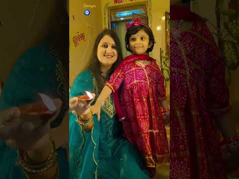 #shorts #youtubeshorts #shortvideo #trending #motherdaughter #love #lovesong #somyaranjitavlogs #yt