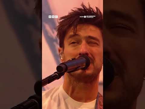 What a classic 🥹 Mumford & Sons ❤️‍🔥 Little Lion Man at #BigWeekend Liverpool