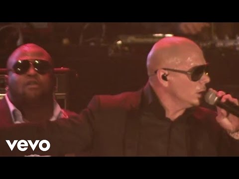 Pitbull - International Love (VEVO LIVE! Carnival 2012: Salvador, Brazil)
