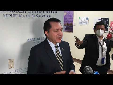 Conferencia del presidente de la Asamblea Legislativa, Mario Ponce sobre la vacuna contra COVID-19