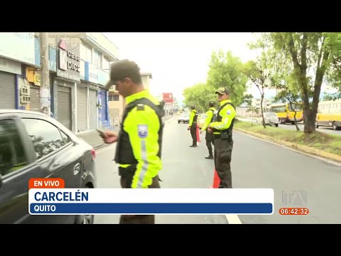 Policía realiza un operativo de seguridad en Carcelén, norte de Quito