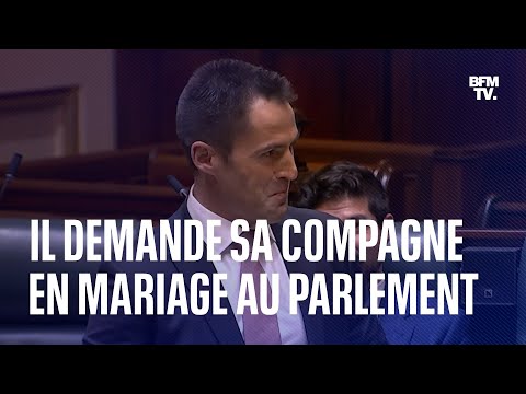Un député australien demande sa compagne en mariage au Parlement