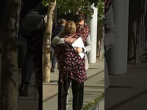 El abrazo de #Boric y #Bachelet en Día Internacional de Derechos Humanos #shorts