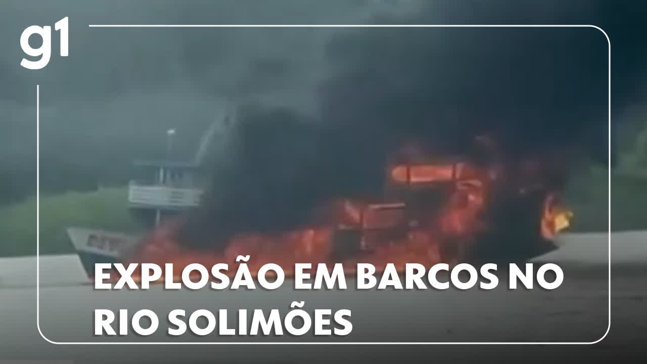 Embarcações pegam fogo após explosão no interior do AM; quatro pessoas ficam feridas