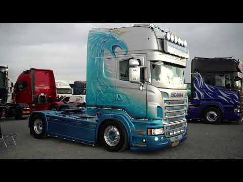 SCANIA V8 customized in Blue Paint