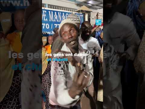 Présidentielle au Sénégal : ambiance dans les rues de Dakar après la journée électorale • FRANCE 24