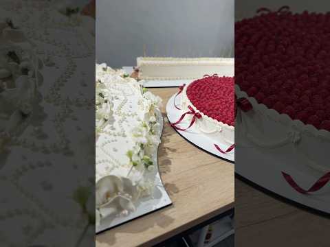 Торти, які хочеться розглядати до найменших деталей 🤍