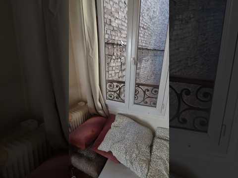 Наша паризька квартирка на Монмартрі