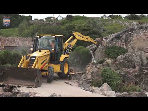 Avanza la recuperación de la costa; desalojo y demolición de casa en Portezuelo