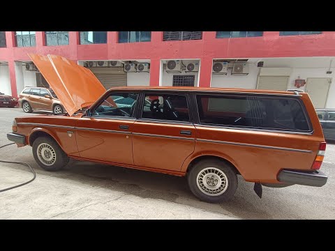 1985 Volvo 245 Brickwagon, KZ & I Wish Everyone Gong Xi Fa Cai!! Happy Horse (Power) Year Folks 😃