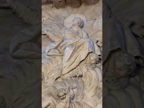 Relieve con la Asunción de la Virgen. Basílica del Pilar. Zaragoza