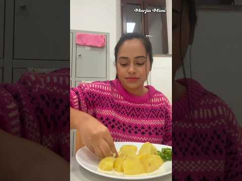 সেহরিতে ভাত আর আলু ভর্তা থাকলে আর কিছু কি লাগে বলো!!