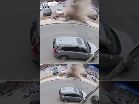 Family narrowly avoids manhole explosion