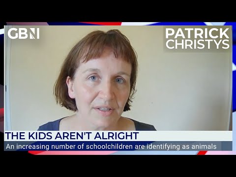 Teacher calls 13-year-old girl "despicable for not accepting a classmate identified as a cat