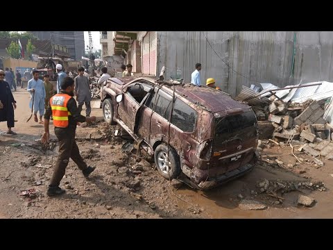 Pakistan landslides and floods kill over 340 | AFP