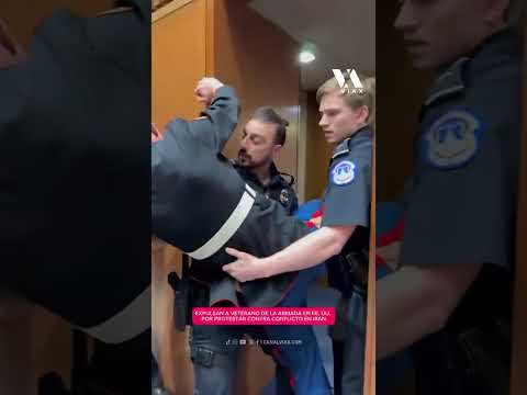 Veterano protestó en EE. UU. contra la guerra en Irán y terminó con el brazo roto por la policía