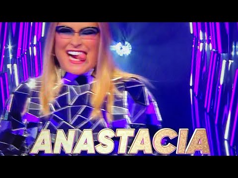 Mask Singer 5 : Hallucinant !! Anastacia se cachait dans le kangourou