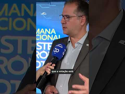 Em iniciativa inédita, TSE mostra como urna eletrônica funciona por dentro #shorts
