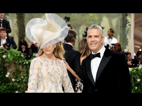 Sarah Jessica Parker and Andy Cohen REUNITE on Met Gala Carpet After 6 Years