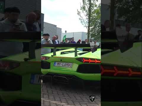 Lamborghini Aventador LIBERTY WALK making noise! 🔥🤯