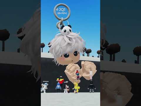 not cute anymore 🥹 smol cute🥰🥰 #roblox #fyp #shorts #vrhands #brookhaven #brookhavenrp