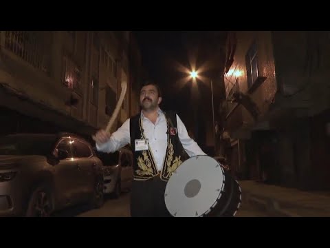 Istanbul's Ramadan drummers sound the wake-up call, keeping tradition alive