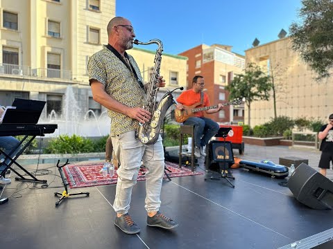 EN VIDEO- Jazz y flamenco en la Plaza de los Reyes