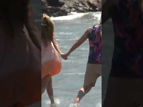 AL FONDO HAY SITIO 11 | Jimmy y Alessia disfrutan de la playa | #shorts