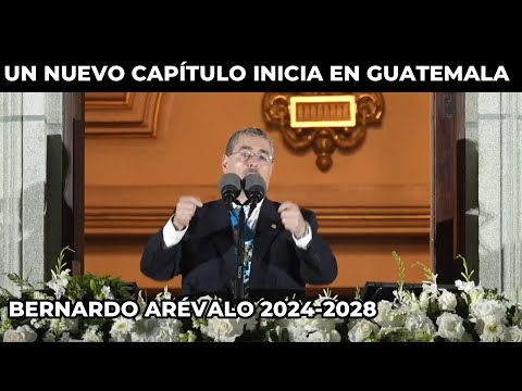 MENSAJE DE BERNARDO ARÉVALO Y KARIN HERRERA PARA EL PUEBLO DE GUATEMALA DESDE EL PALACIO NACIONAL