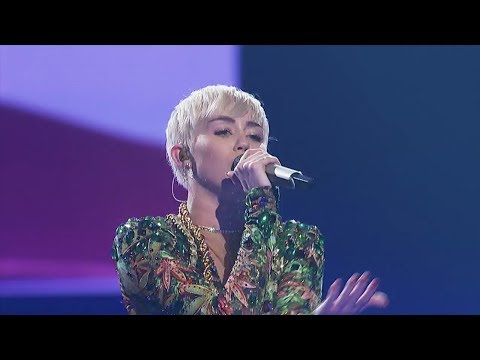 Miley Cyrus - My Darlin' (Live at the Bangerz Tour)