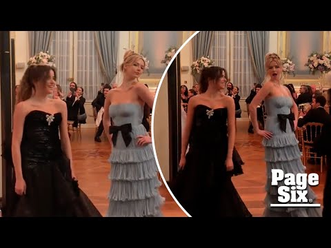 Gwyneth Paltrow’s daughter, Apple, 20, playfully jumps into debutante’s photo at Parisian ball