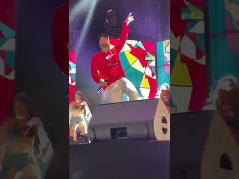 OTRO TRAGO REMIX EN VIVO - NICKY JAM MADRID 2021