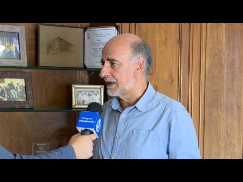 Entrevista al ministro de Trabajo y Seguridad Social, Pablo Mieres