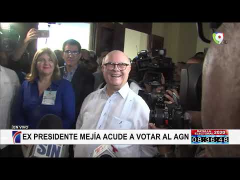 Ex Presidente Mejía Acude a Ejercer su Derecho al Voto - NoticiasSIN