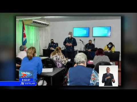 Evalúa presidente de Cuba escenario epidemiológico en Camagüey y Ciego de Ávila