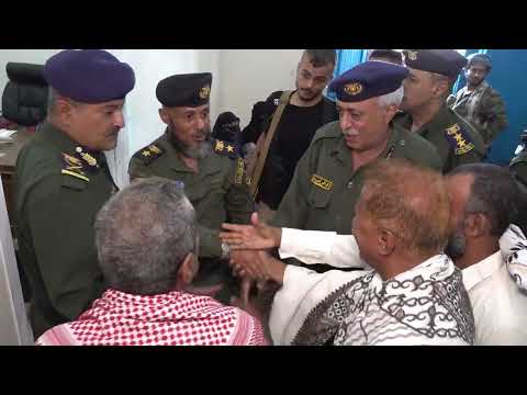 تدشين السجل المدني الإلكتروني في مركزي الإصدار الآلي بالمخا والخوخة