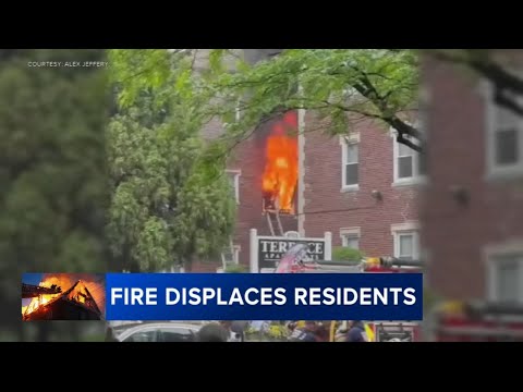 Over 100 residents displaced after fire damages Philadelphia apartment complex