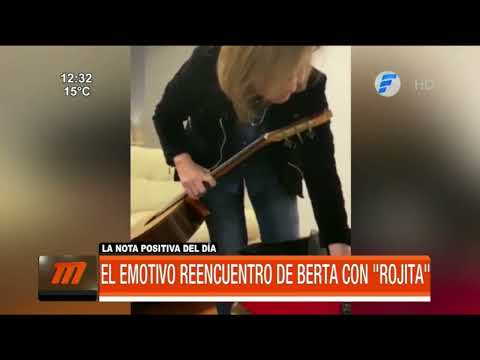 Emotivo reencuentro de Berta Rojas con su guitarra