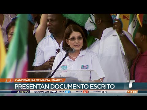 Marta Linares de Martinelli presenta ante el TE postulación a la vicepresidencia