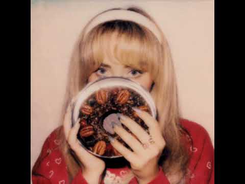 Sabrina Carpenter - Buy Me Presents (Super Clean)