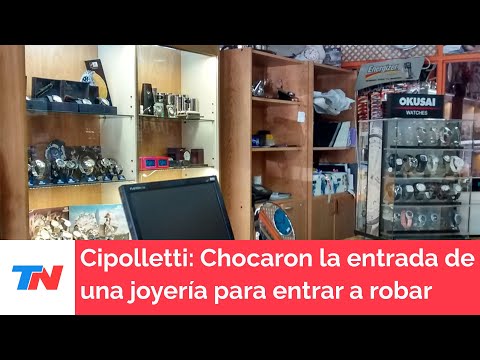 Cipolletti: Chocaron la entrada de una joyería con una camioneta para entrar a robar