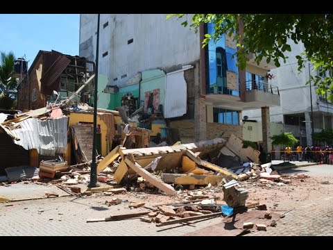 Ecuador: Temible terremoto dejó más de 15 muertos