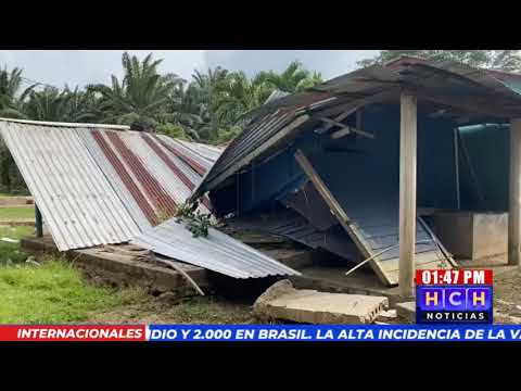 Escuela Luis Landa completamente destruida tras paso de #ETA & #IOTA