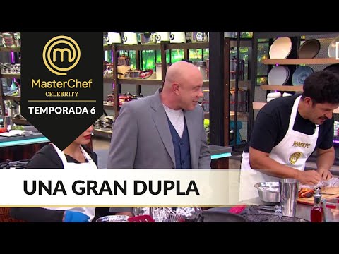 Jorge sorprende al elogiar el trabajo de Martina y Roberto | MasterChef Celebrity