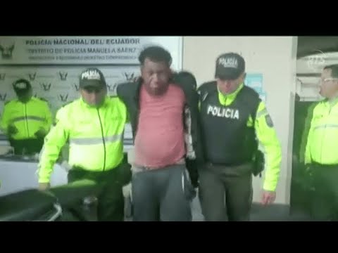 Presunto delincuente intentó agredir a policía en Quito